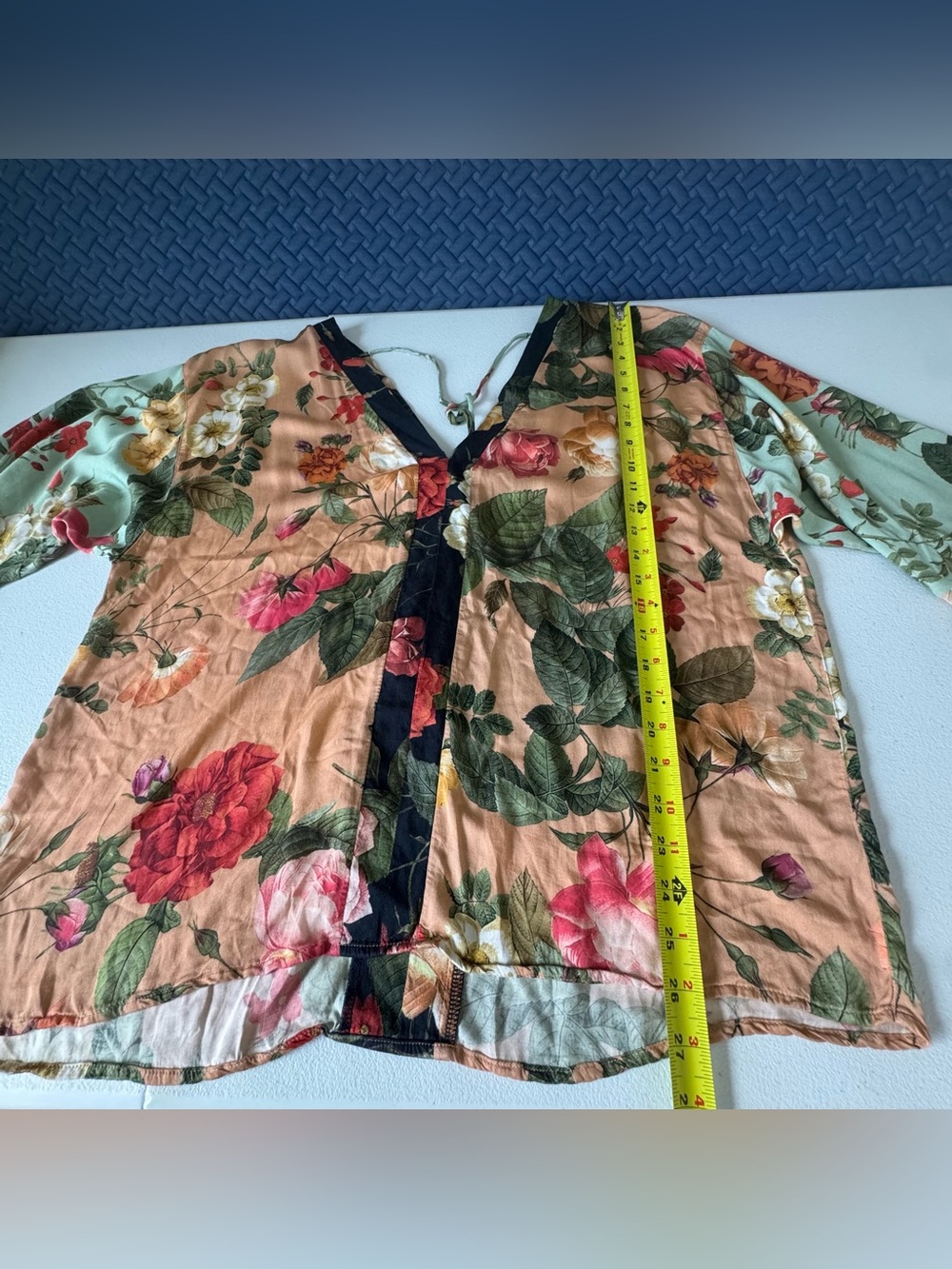 Farm Rio Floral Kimono Top Size XL Tie-back Kimono Sleeves - Picture 13 of 16